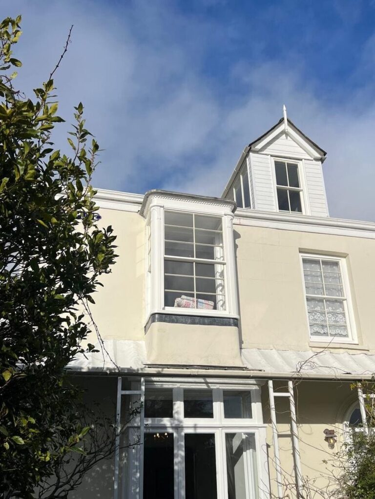 Bay Window – Listed Building (Grade II)